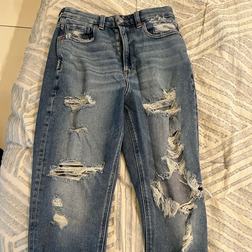 American Eagle Curvy Mom Jean Size 4